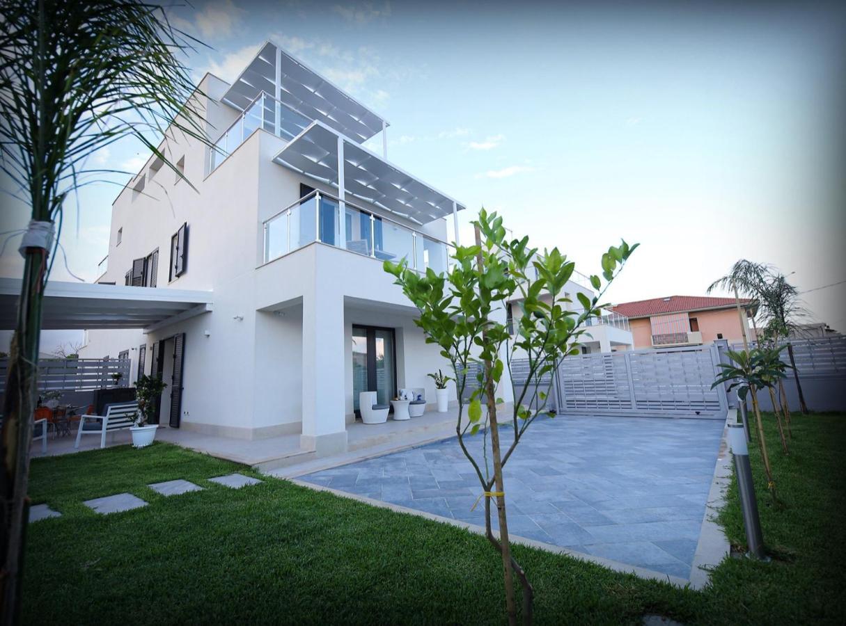 Villa Solemar Holidays 아볼라 외부 사진